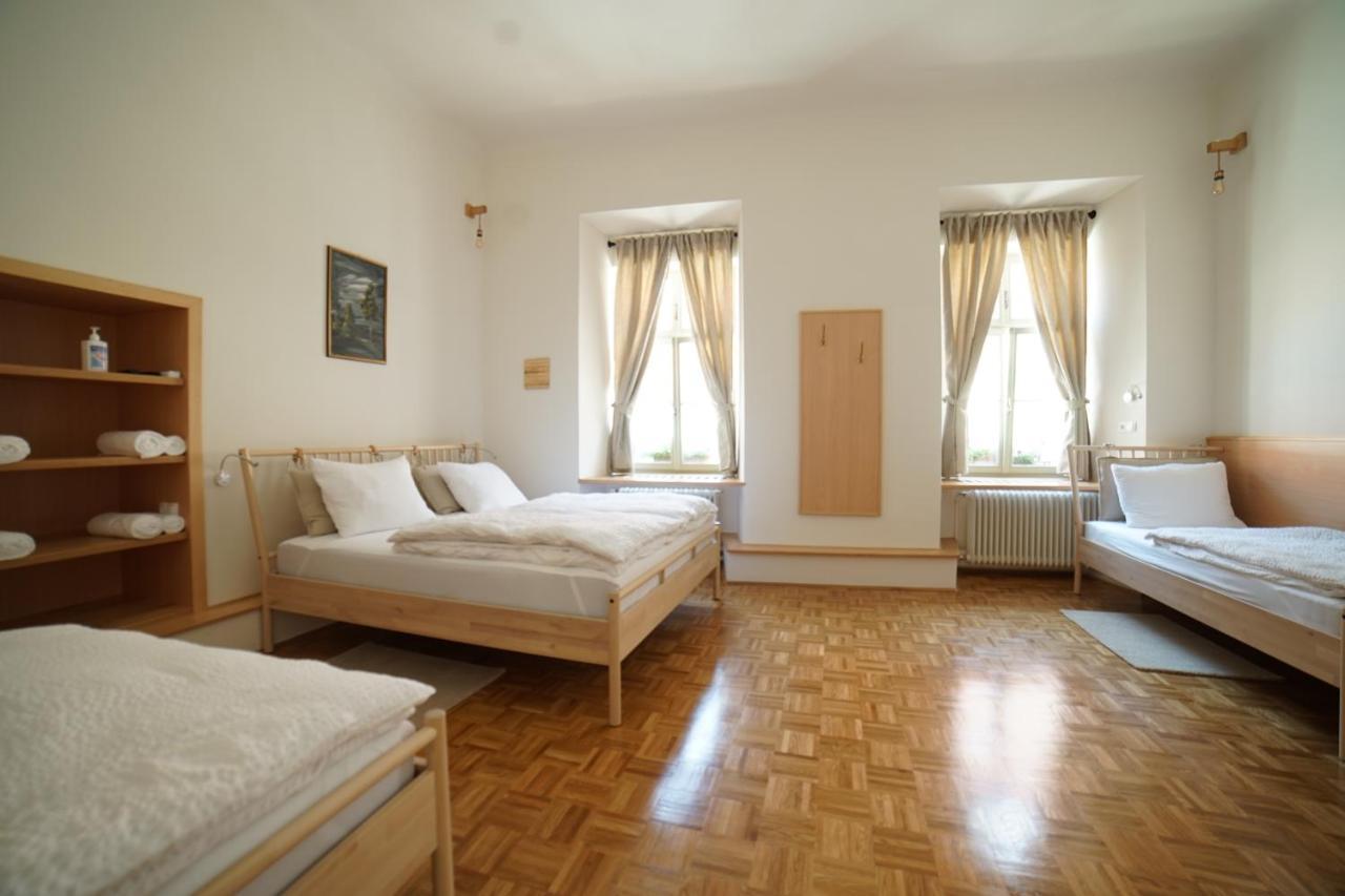 Sobe Prostija Apartment Ptuj Exterior foto